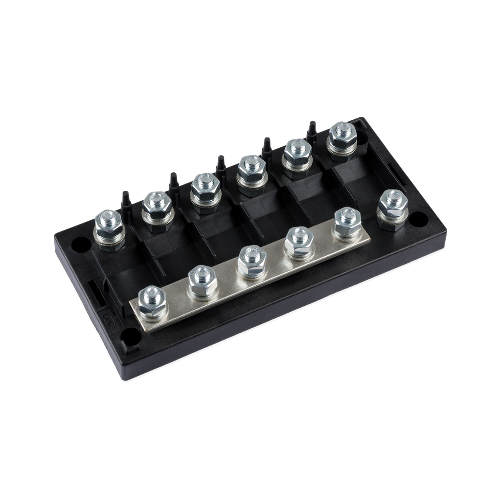 Fuse holder 6-way for MEGA-fuse (right).png