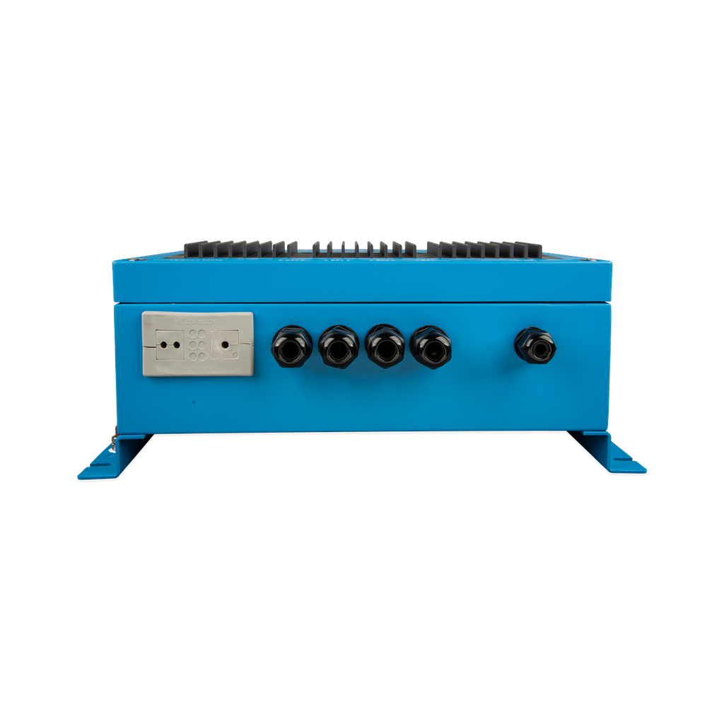 Skylla-I65 12V 70A 3 outputs (front).png