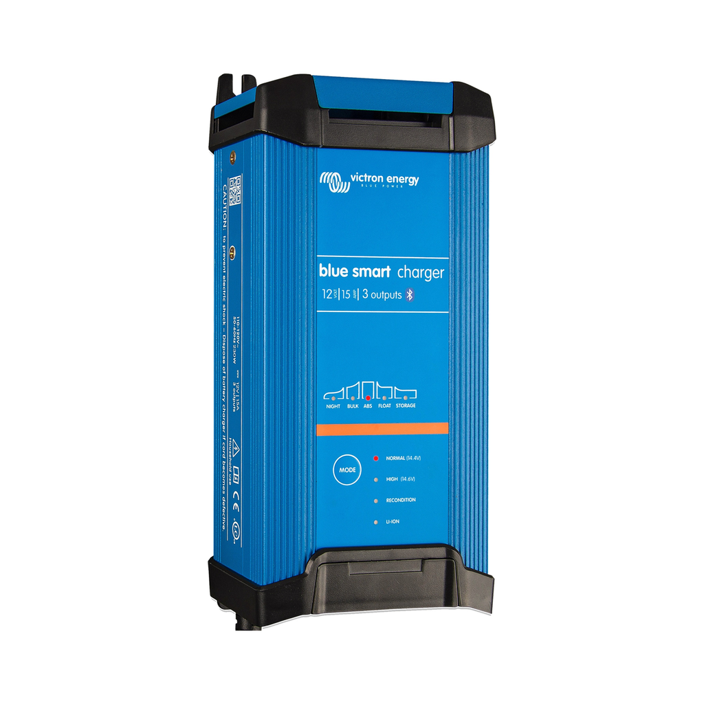 [BPC121544002] Victron Blue Smart IP22 Charger 12/15 (3)